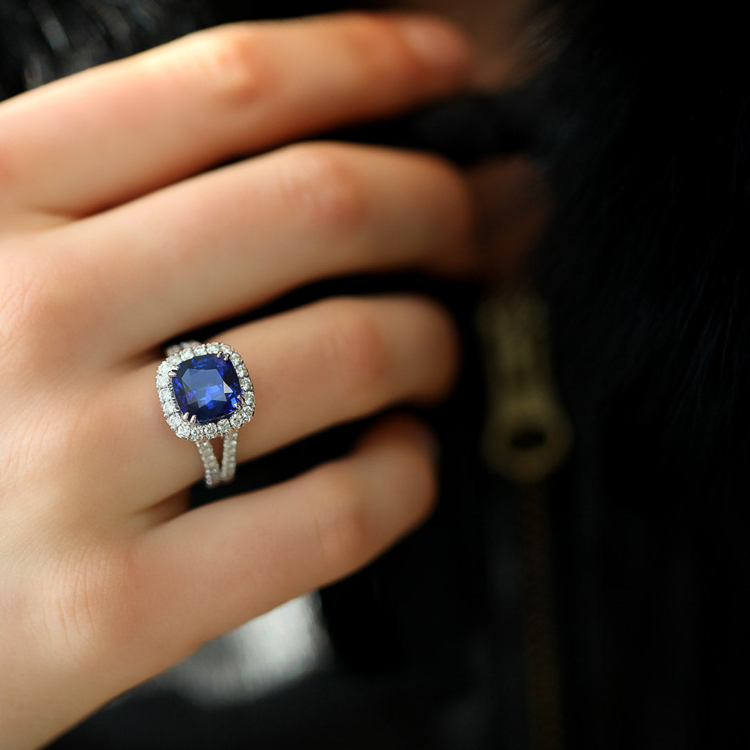 Cushion Cut 4.60ct Sapphire Diamond Halo Split Shank Ring in 18K White Gold