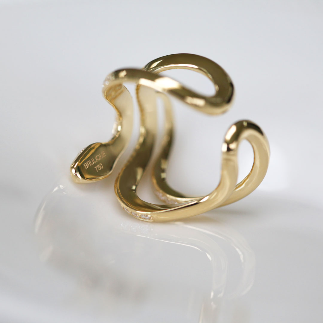 Diamond Snake Ring in 18K Yellow Gold