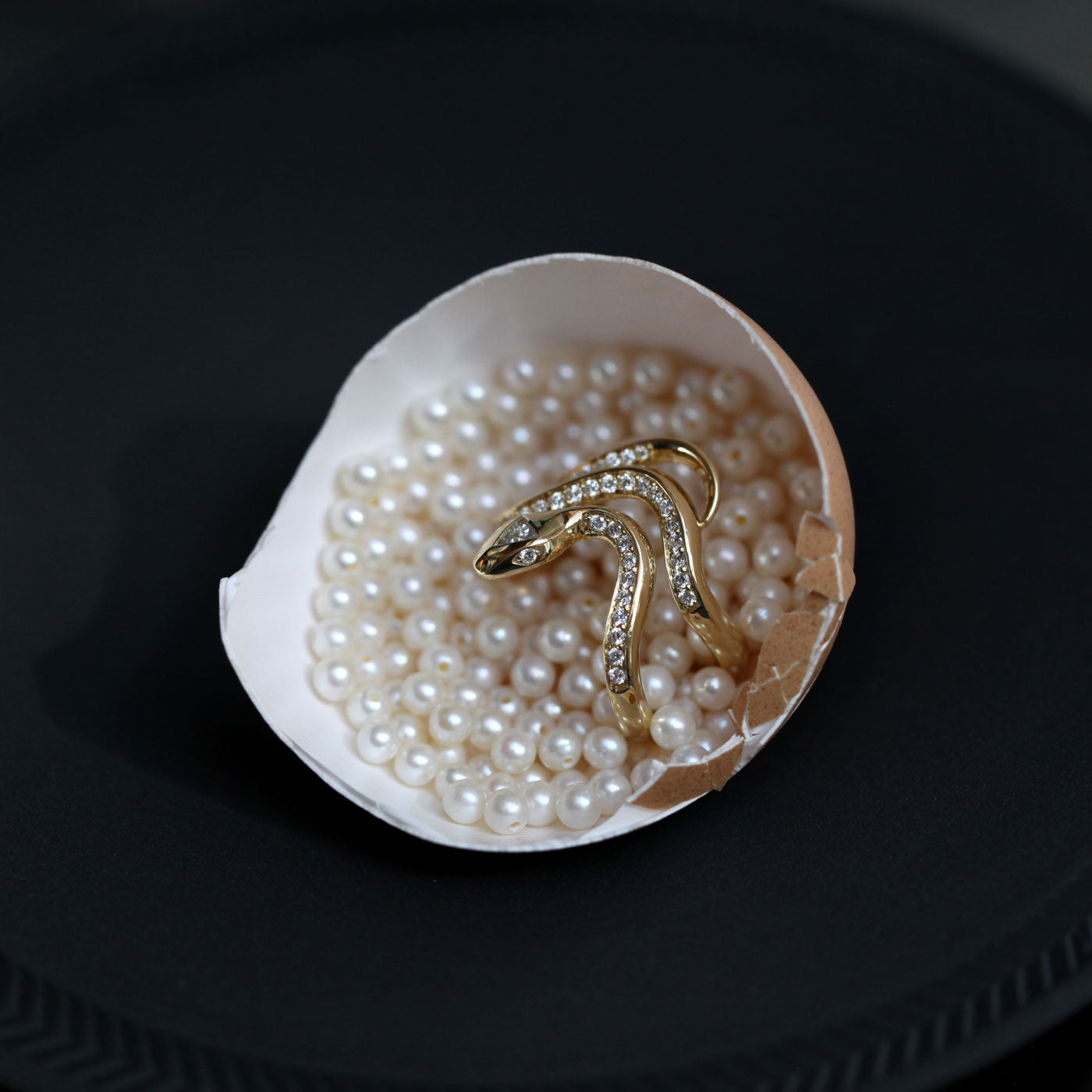 Diamond Snake Ring in 18K Yellow Gold