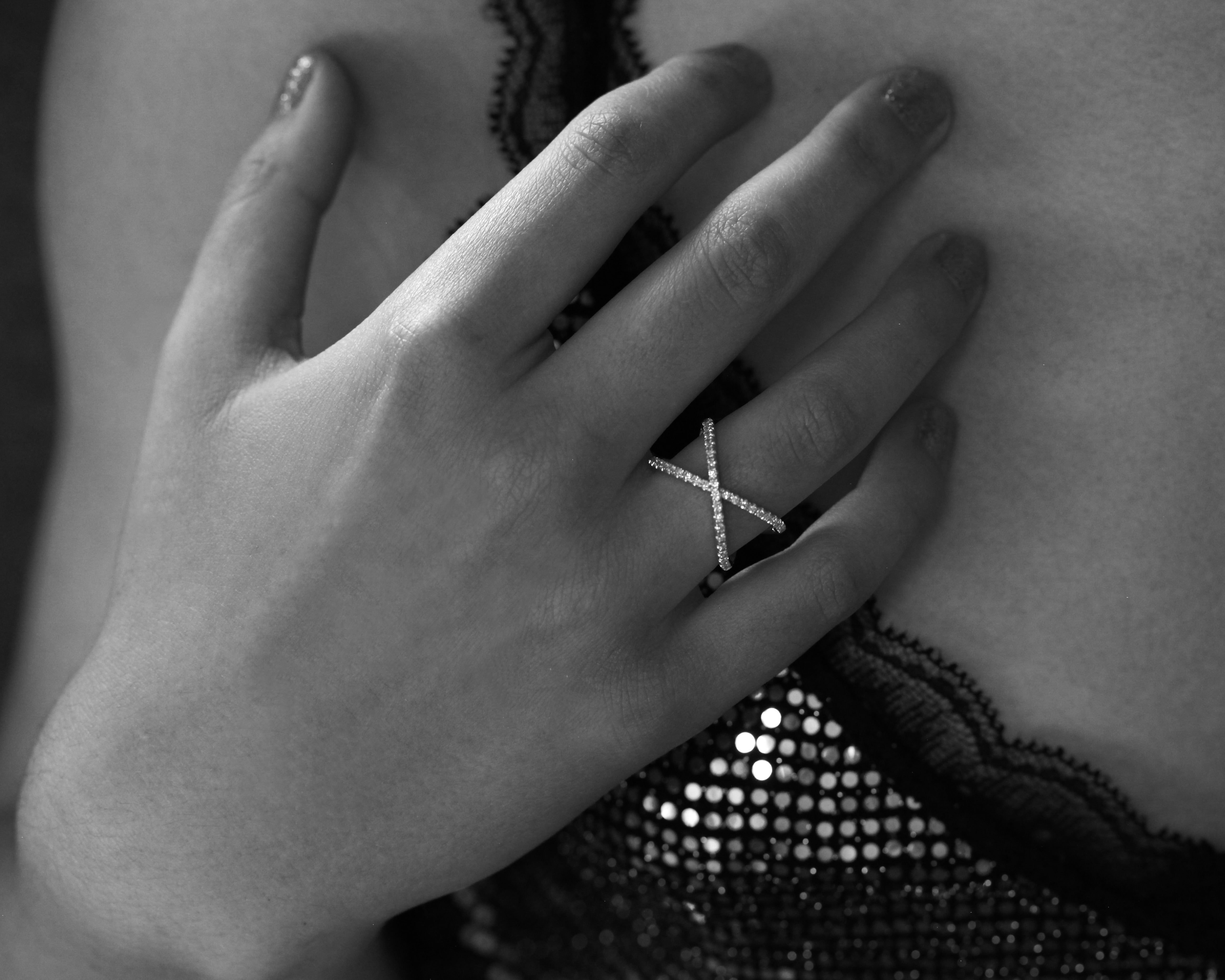 Diamond Crossover Ring in 14K White Gold