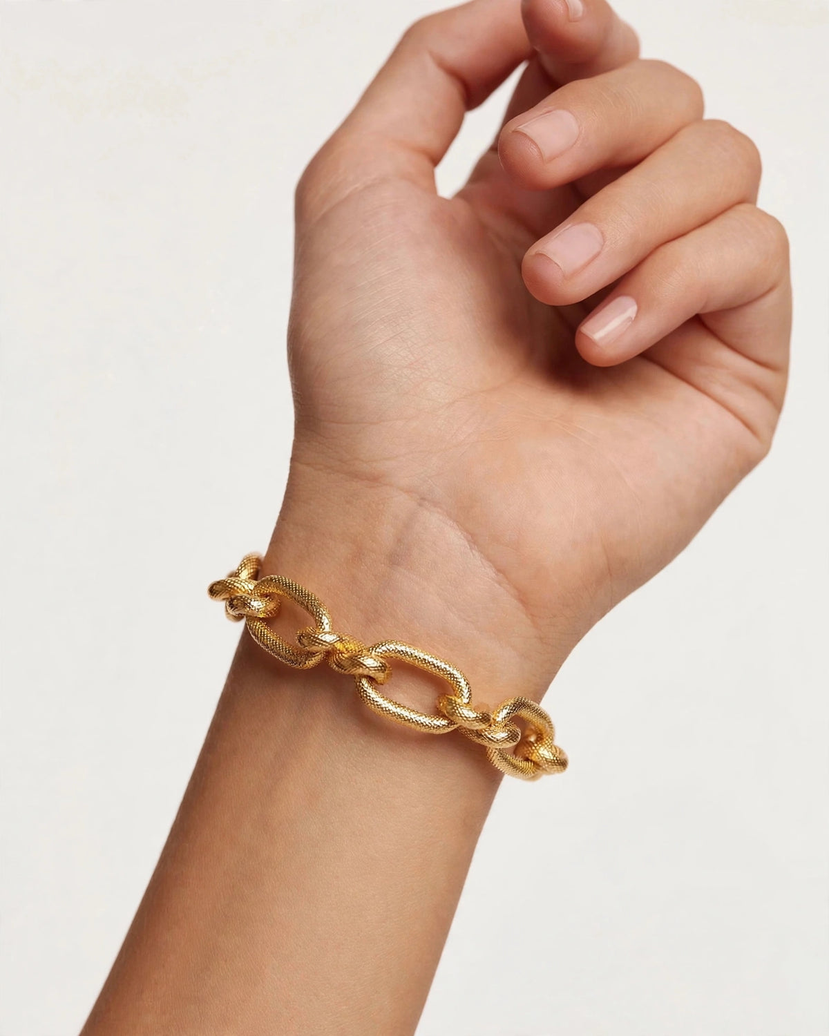 Vintage 18K Yellow Gold Chunky Link Bracelet